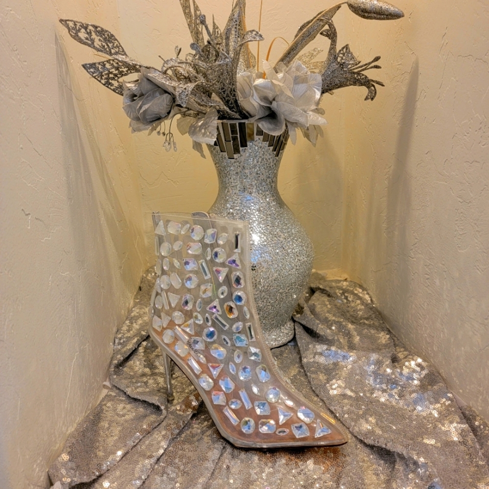 Brand New Steve Madden Clear AB Rhinestone Ankle Booties